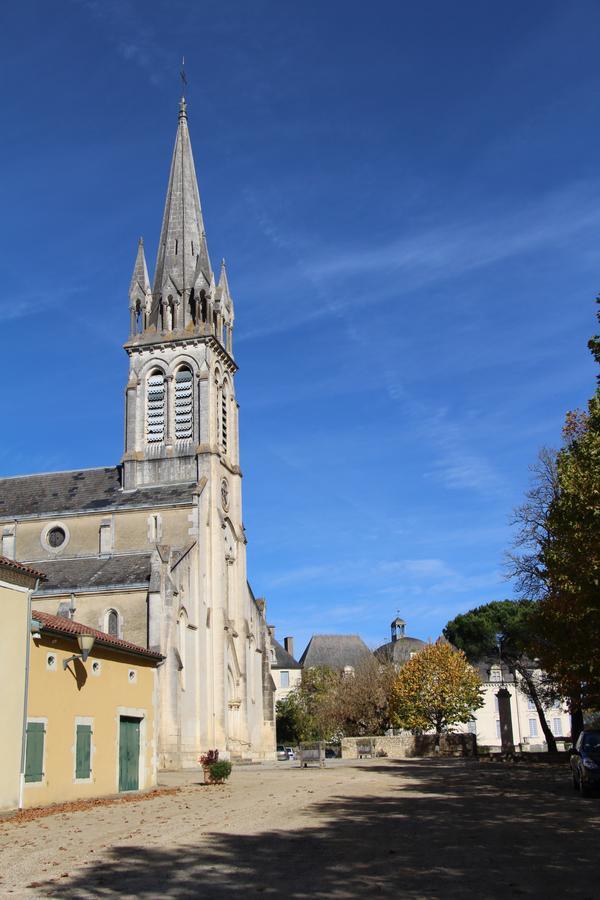 Les Chambres D'Eugenie Poyanne Exterior photo